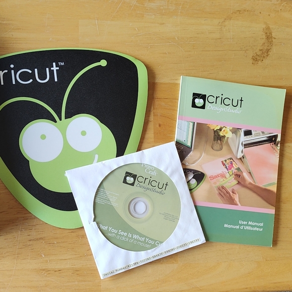 Cricut Provo Craft cutter CRV001 bundle - Picture 9 of 9